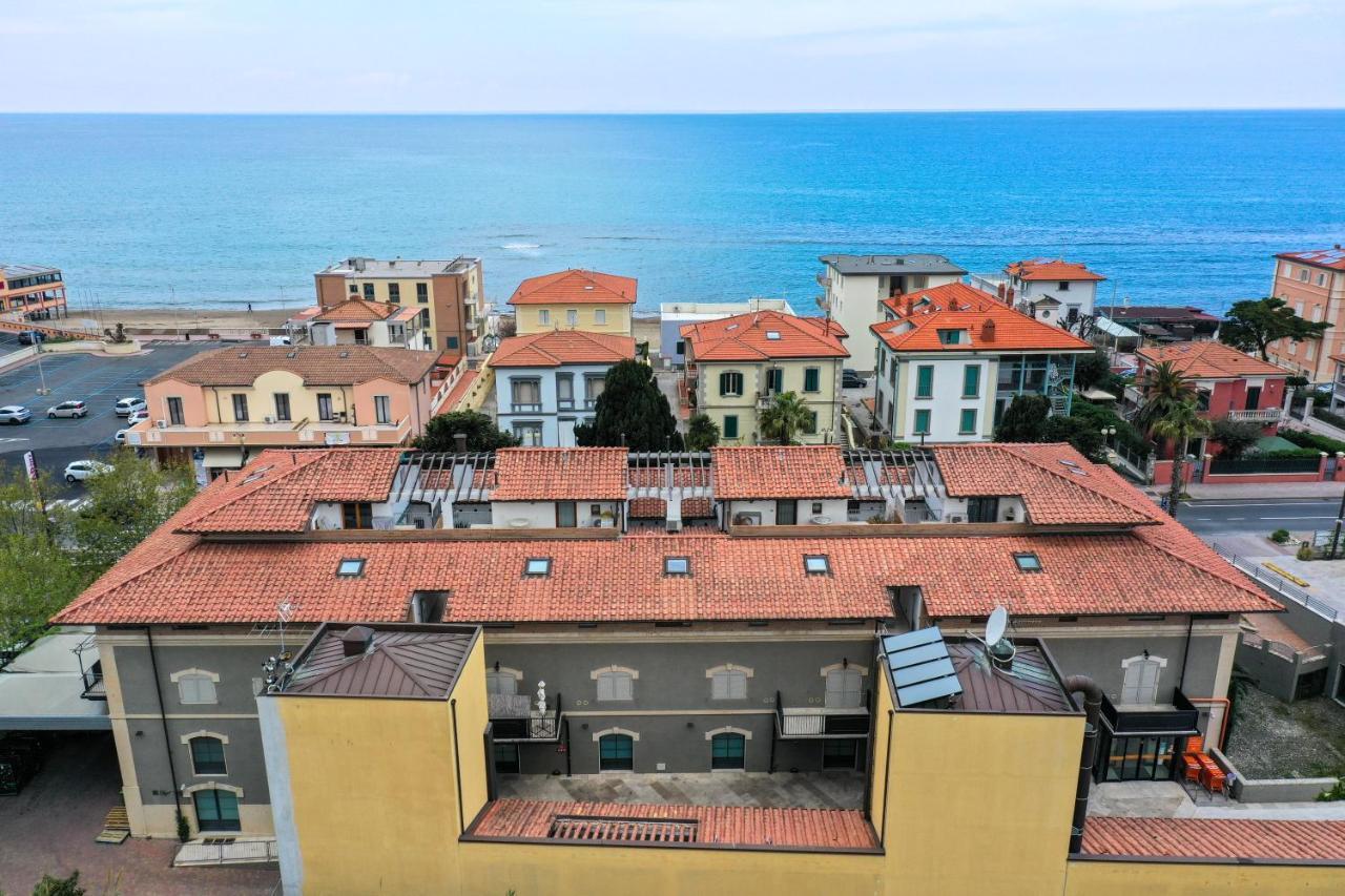 Апартаменти Casa Aurea Tre Posti Letto A 30 Metri Dal Mare Сан-Вінченцо Екстер'єр фото